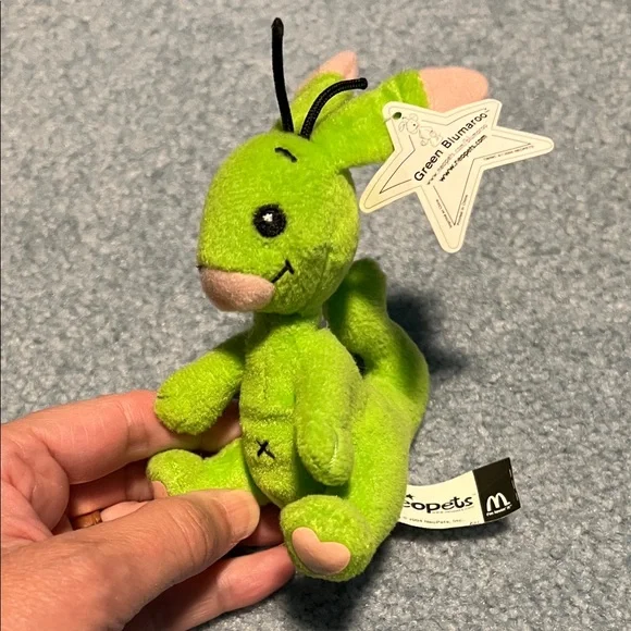 Neopet McDonald Collection - Picture 3 of 12